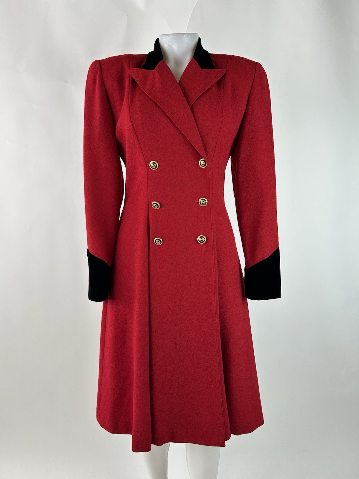 Vintage Chetta B Size 8 Red Black Velvet Trim Gold Button Double Breasted Wool