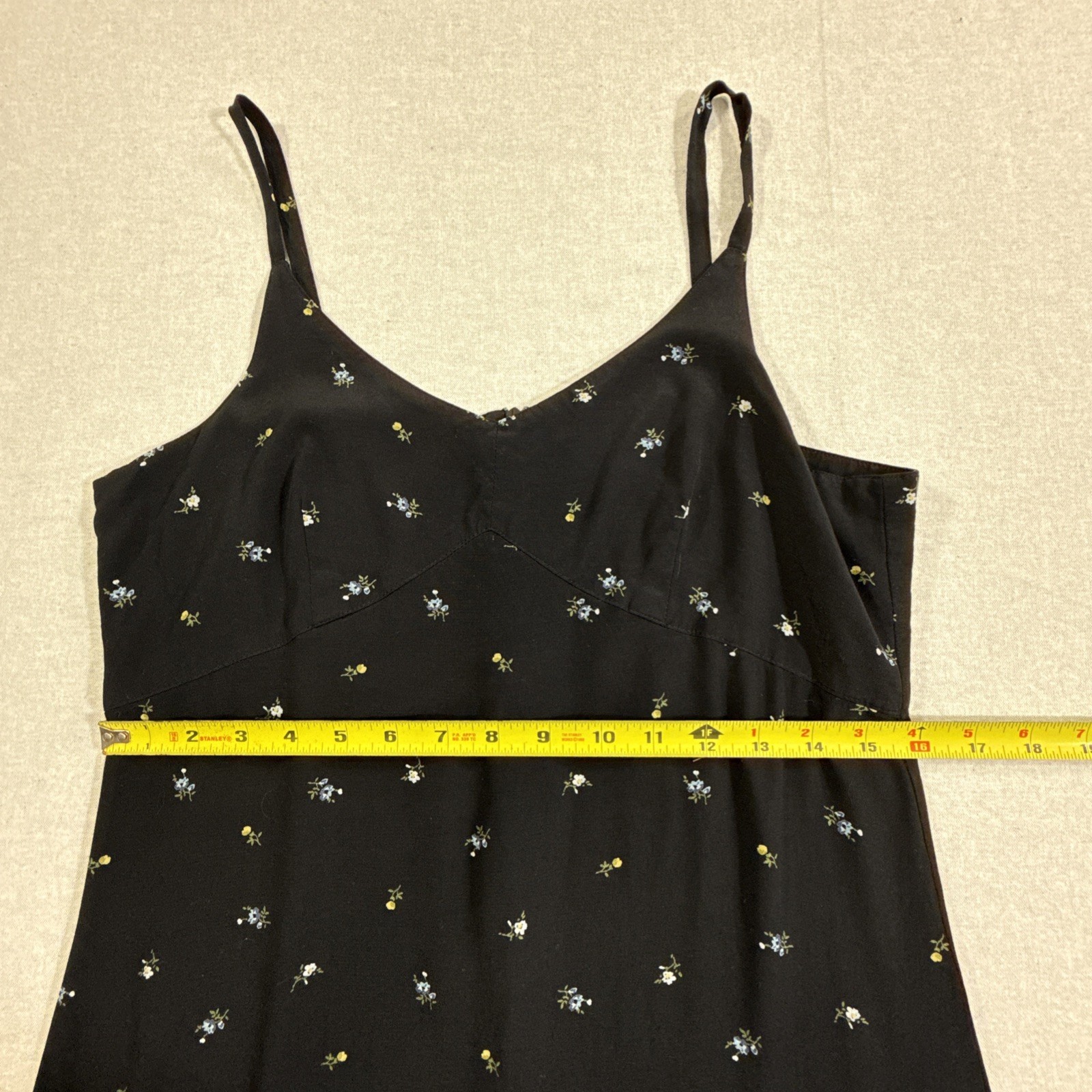 GAP Slip dress spaghetti strap sun Dress Black Small Flower Y2K cami cut Size 10