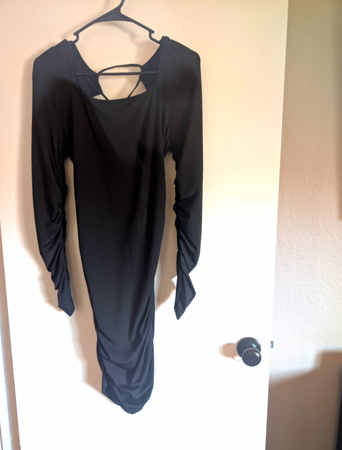 Black Ruched Bodycon Midi Dress V-Neck Long Sleeve Solid Regular Size L