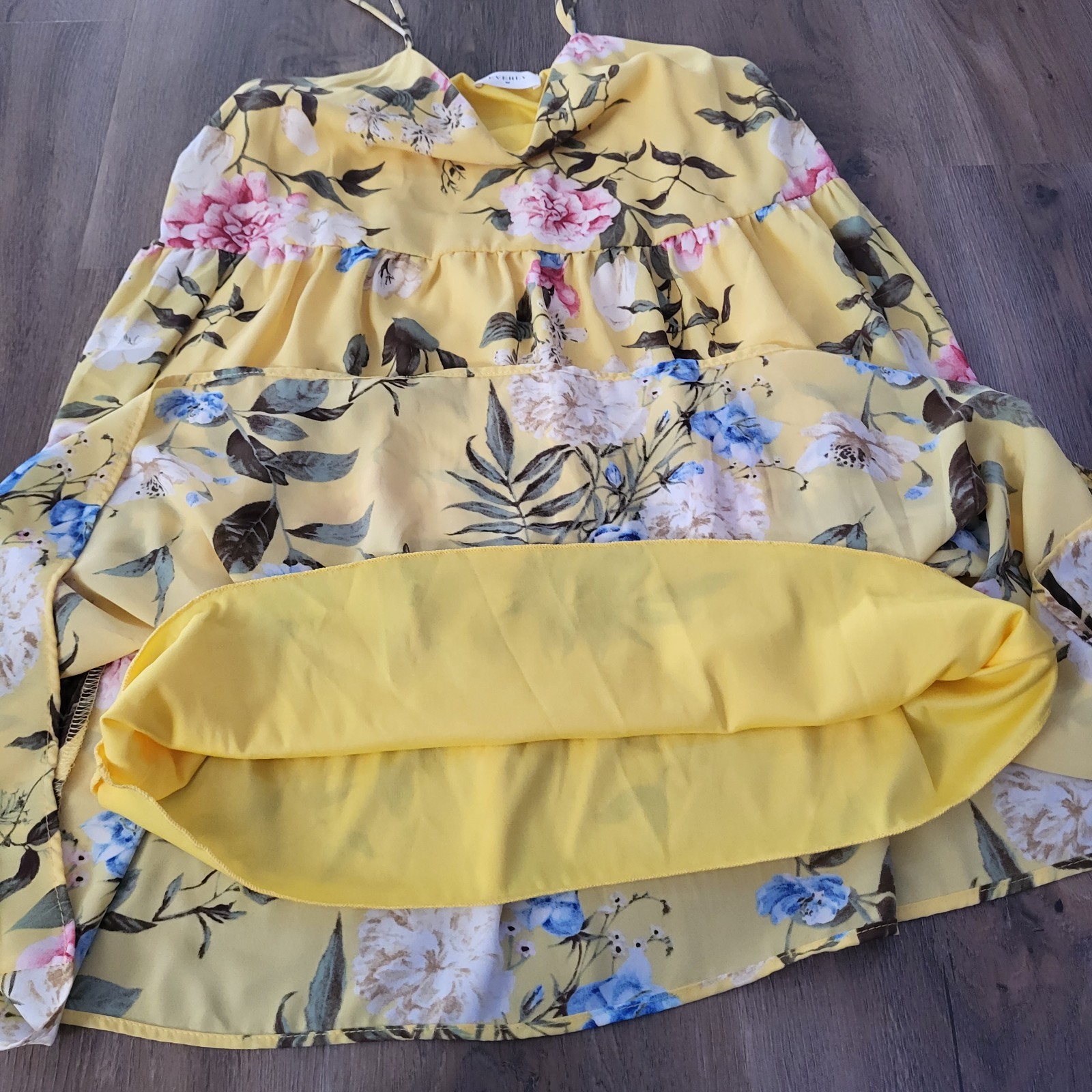 Everly Yellow Floral Tank Ruffle Layer Dress Medium Tiered Flutter Babydoll