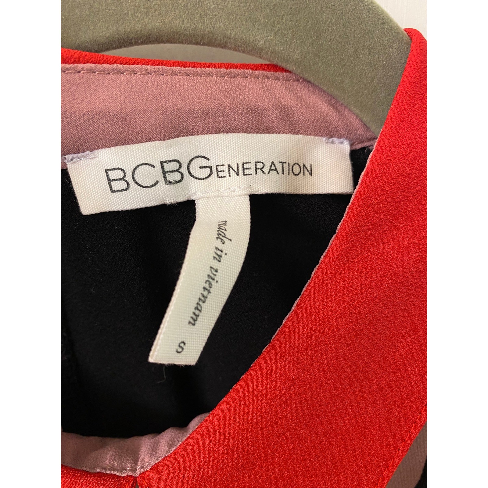 BCBGeneration Black Colorblock Sheer Sleeve Mini Dress Red Collar Pink Mesh Smal