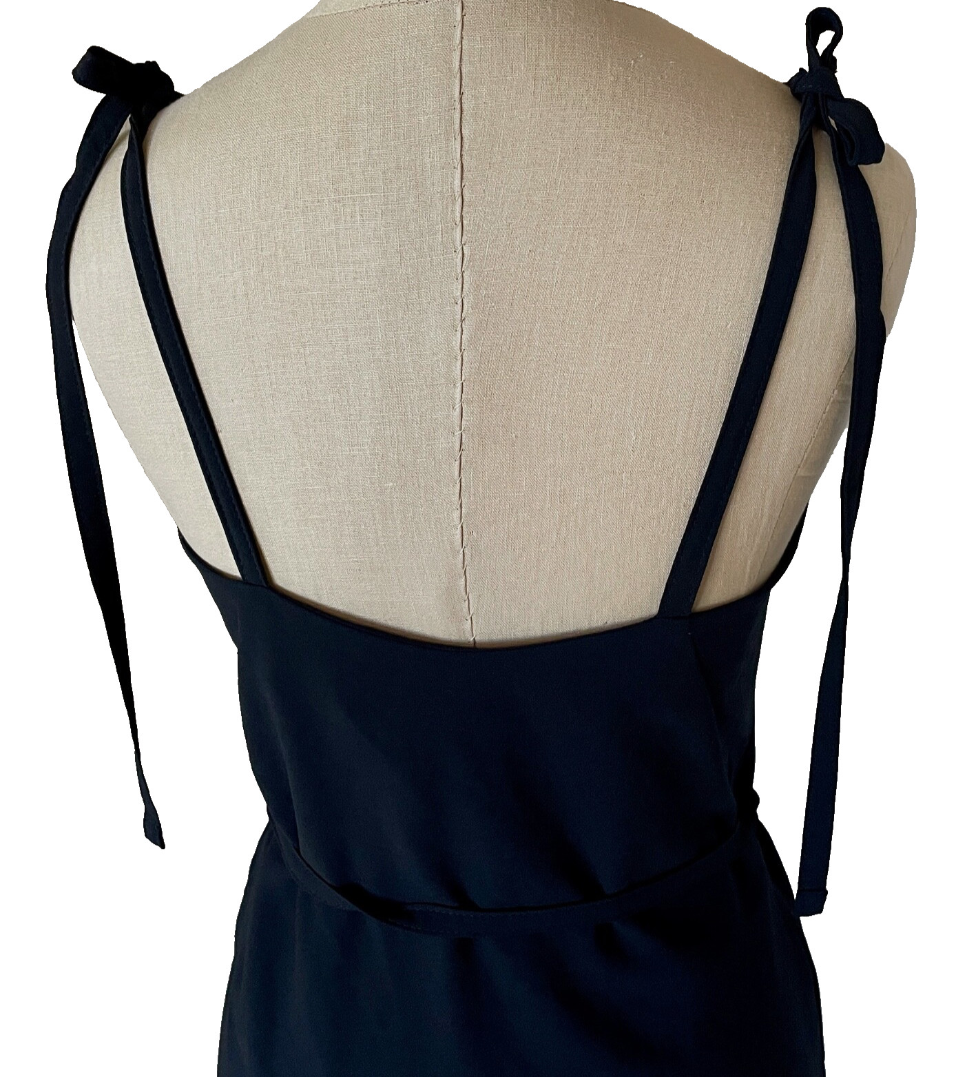 MALIA MILLS Strappy shoulder Bow Ties Belted Sheath Crepe LBD Slip Dress 4 Black