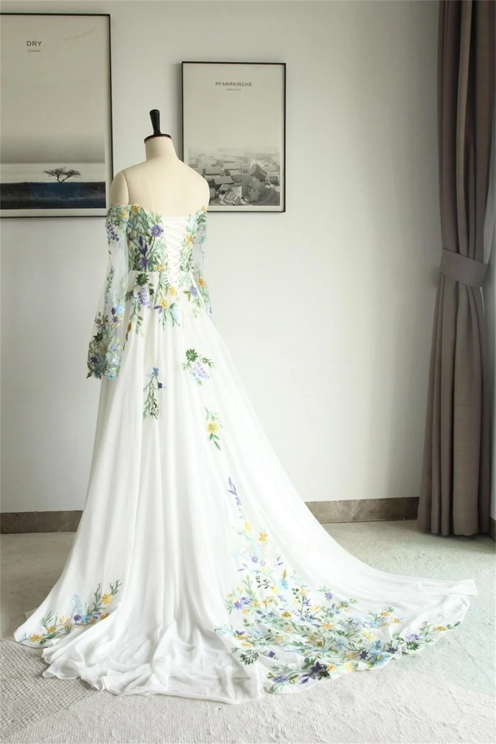 Bell Sleeves Flower Wedding Dresses Elegant Off Shoulder White A-Line Lace Up