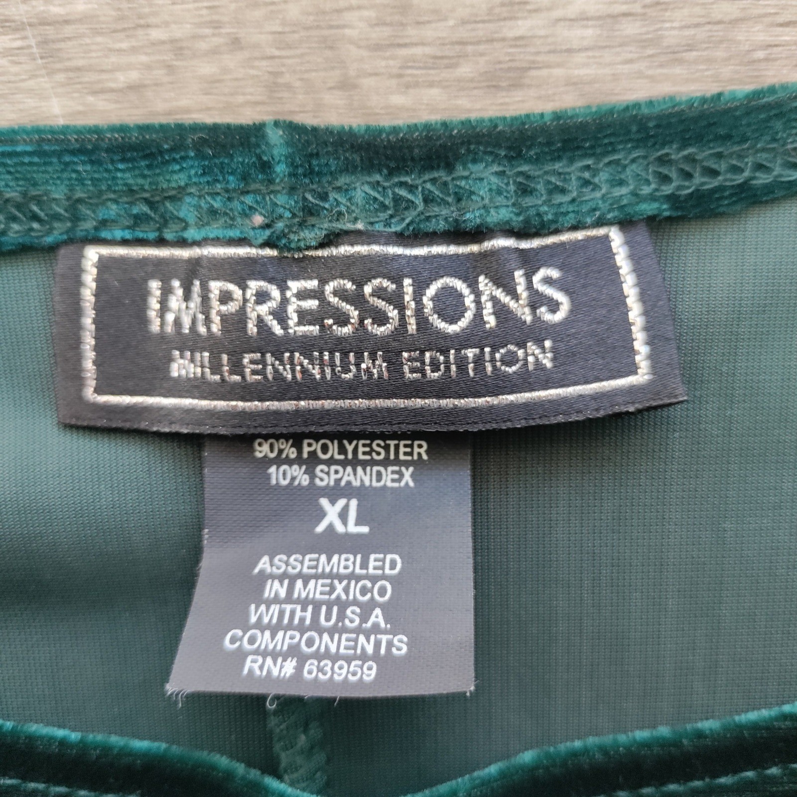 Impressions Millennium Edition Green Velvet Floral Butterfly Dress XL Vintage