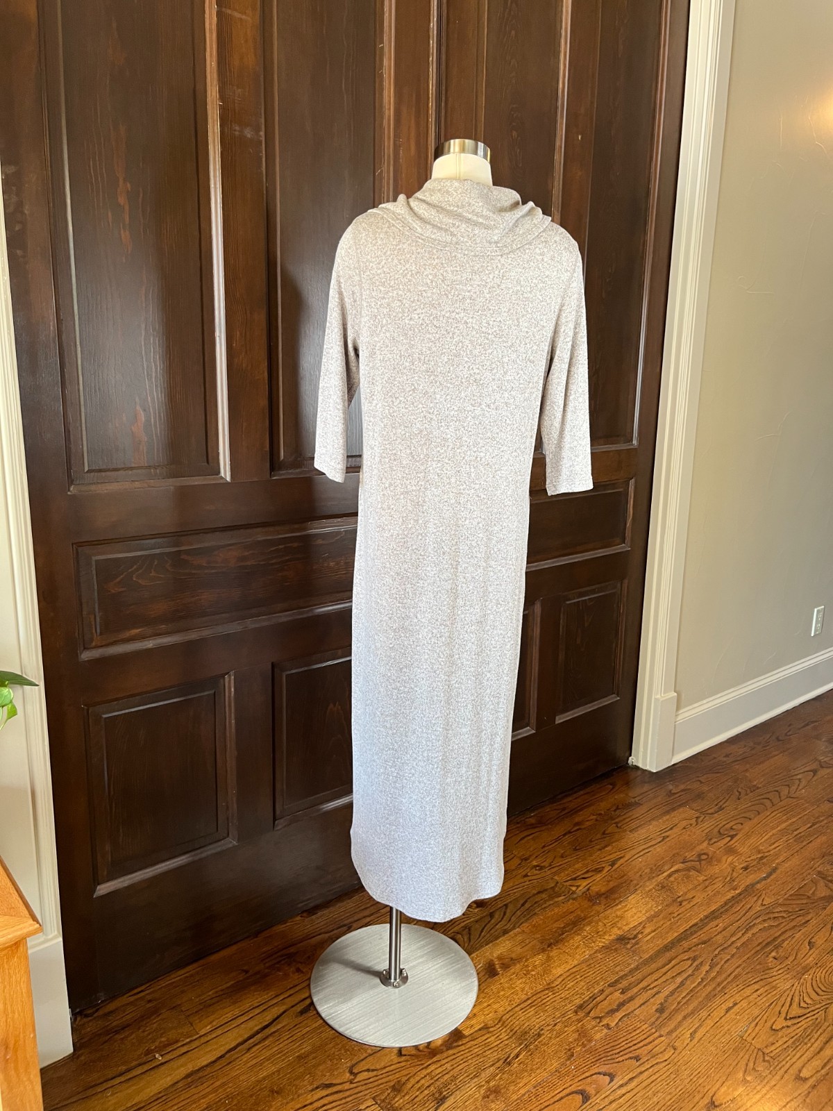 Soft Surroundings Cowl Neck Long Knit Dress NWOT Women’s Size PM Beige Heather