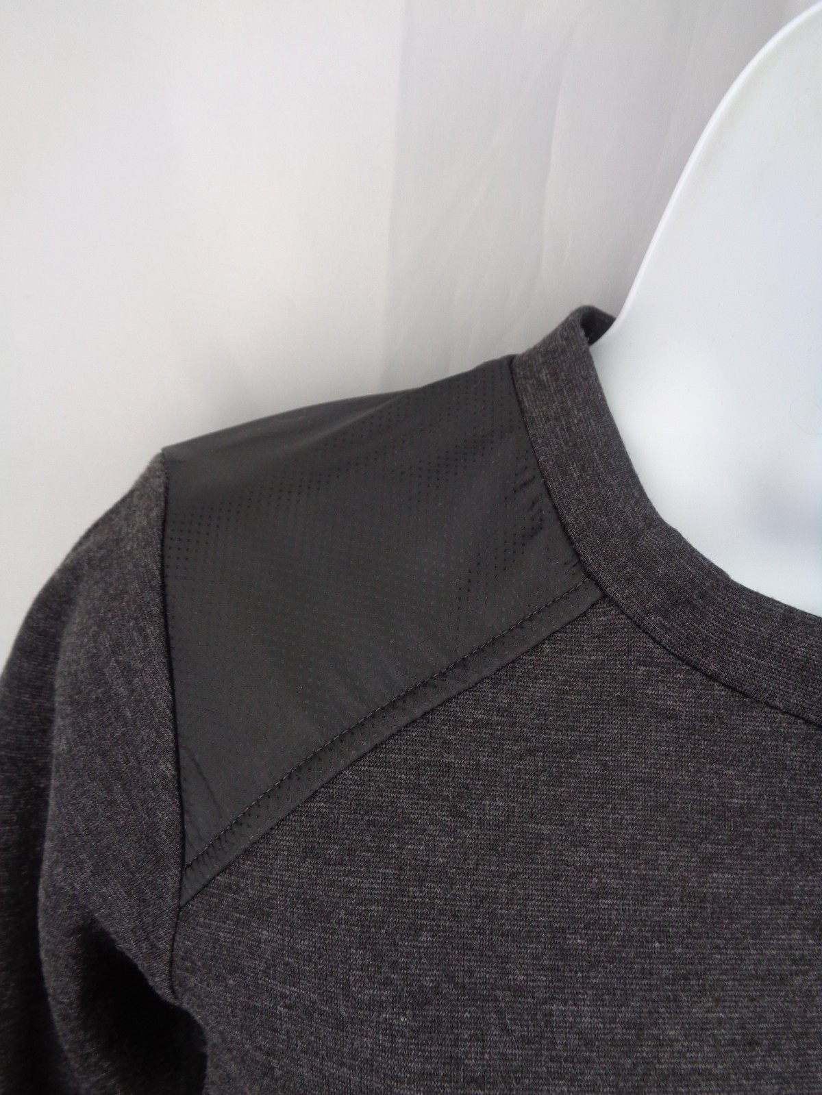 Merrell Indira Mixer Dress Size Medium Elbow Patch Athletic Hiking Outdoor