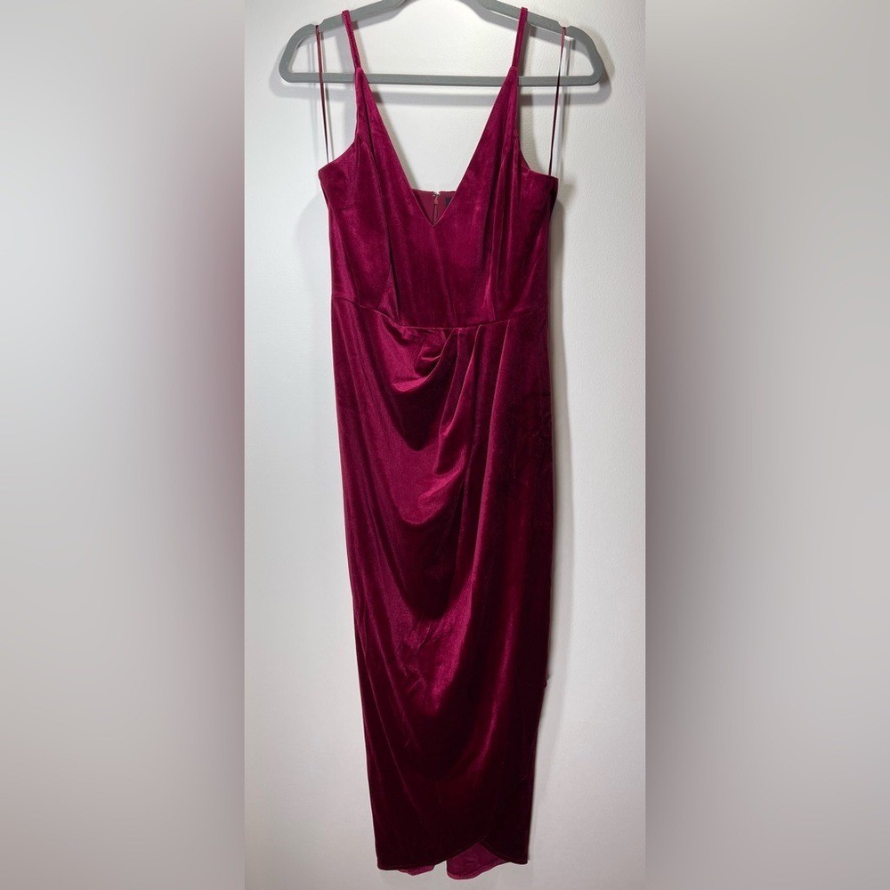 NWT YUMI KIM Felicity Dress V Neck Wine Velvet Spaghetti Strap Size Small
