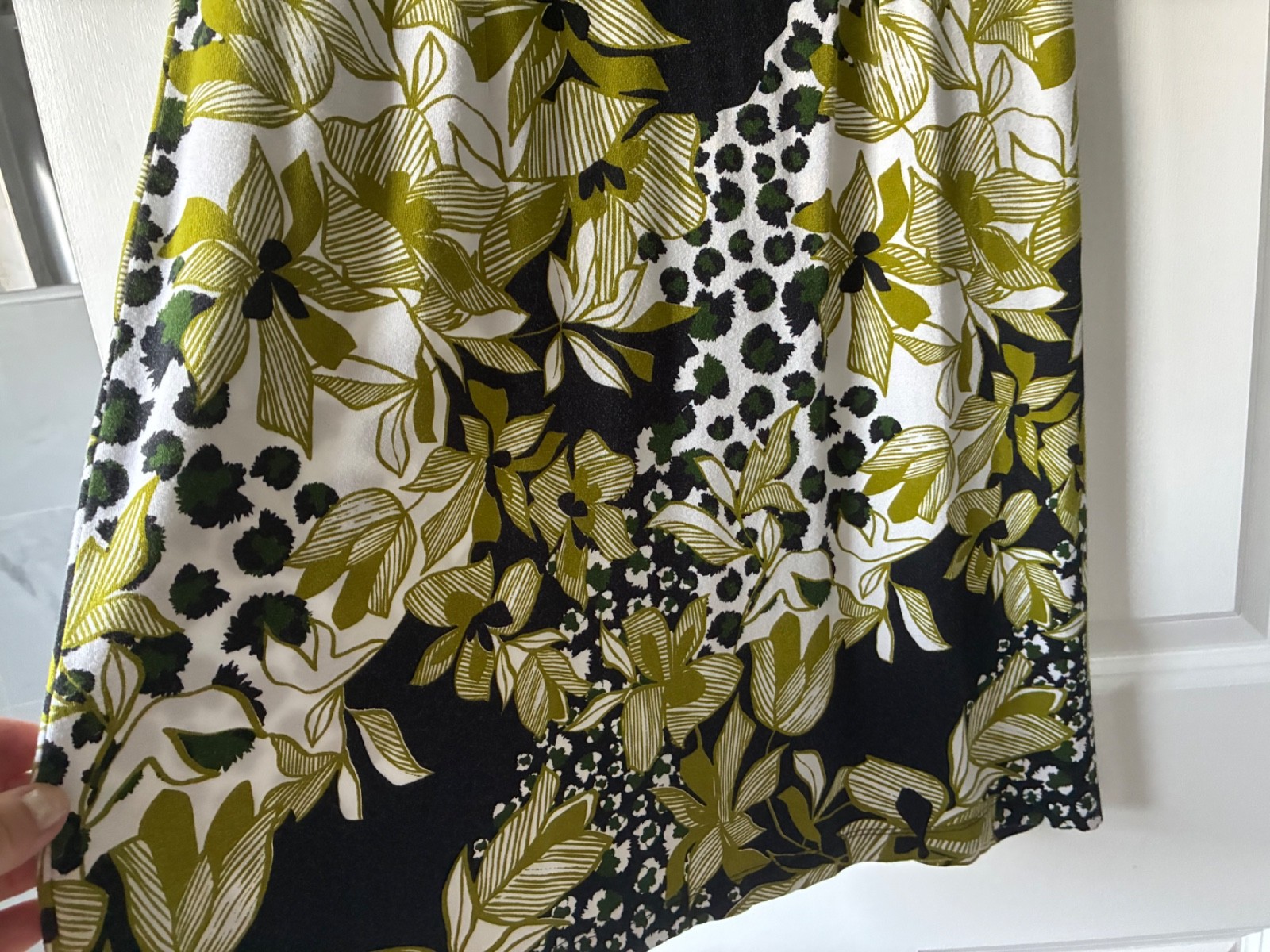 Joe Browns Chartreuse Green Leaf Print Jersey Shirt Dress Size 8 Button Front