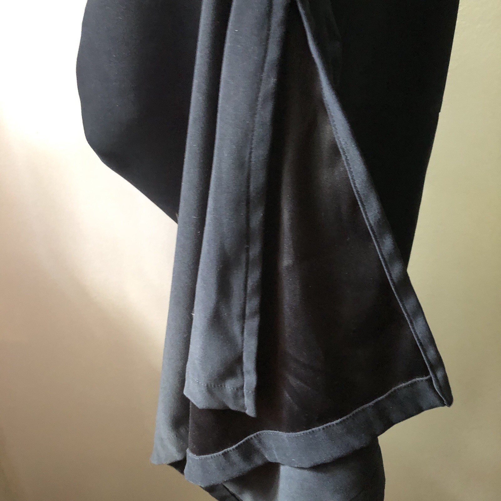 HSZ Studios Size 1X Black Jumper With Pockets And Side Slit
