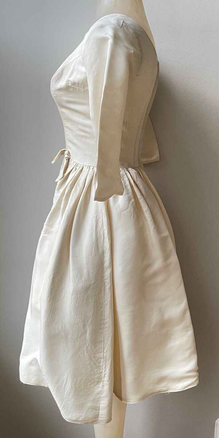 Mid Century Modern 1960s Silk Satin Knee Length Wedding Dress YY682