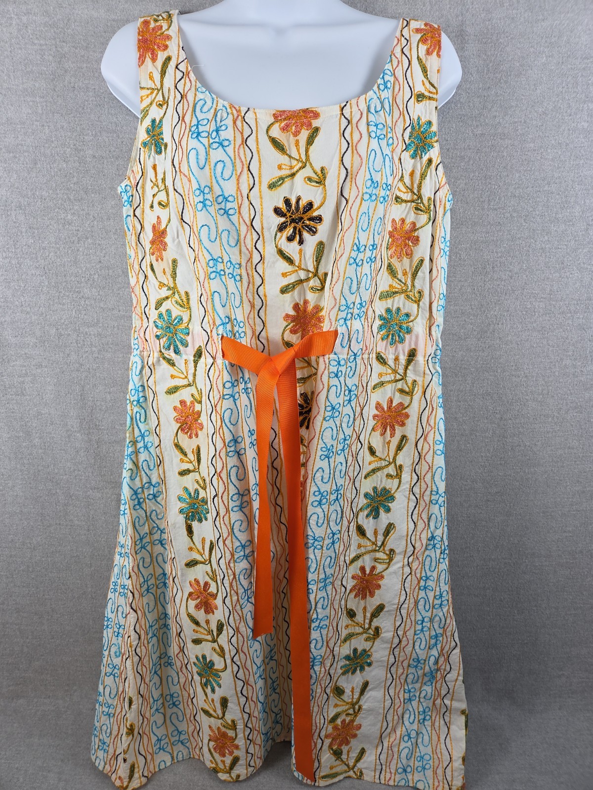 Hand Made Sewn Embroidered Flowers Shift Dress S/M Tie Waist Nature Boho Retro