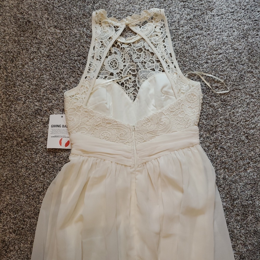 Saved By The Dress Beige Crochet Maxi Dress Woman Small Lace Top ZipUp Back NWT