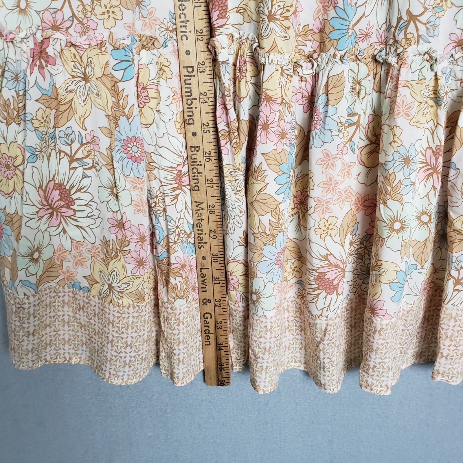 Olivaceous Size L Tiered Mini Dress Muted Boho Floral Print Summer Flowy Coastal