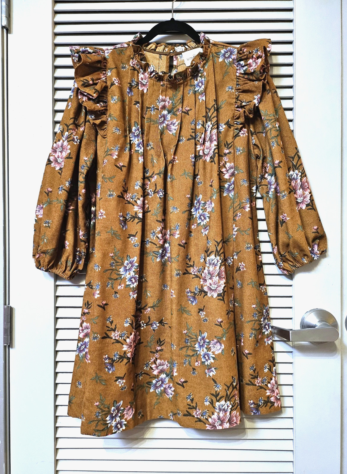 camel corduroy floral pintuck ruffle detail dress L