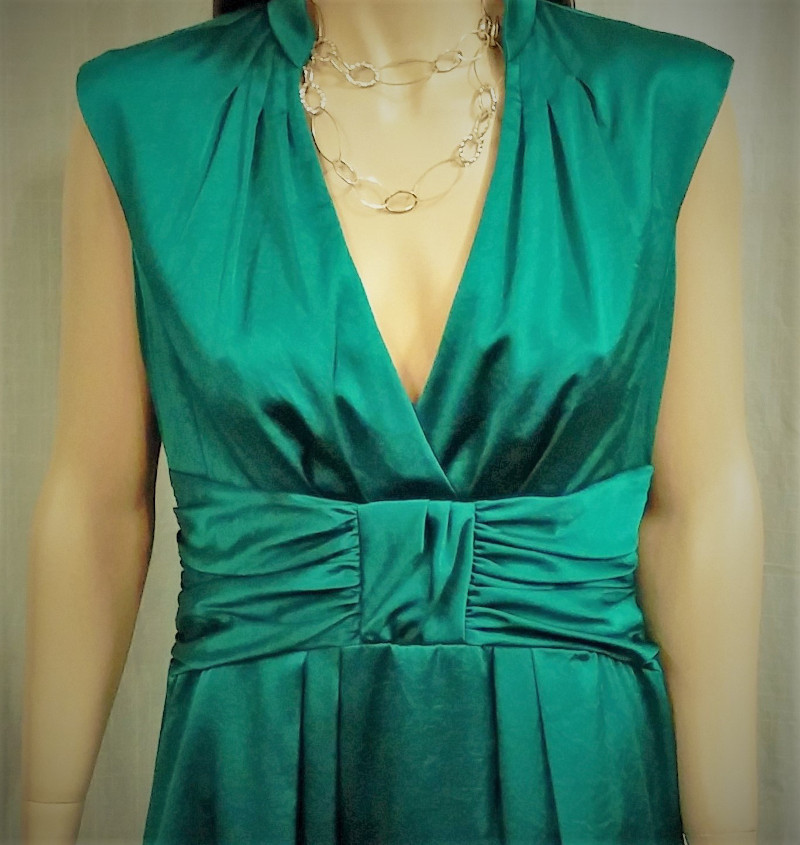 Nanette Lepore Chic Emerald Green Satin Cocktail Dress 10 Bubble Hem Party $348