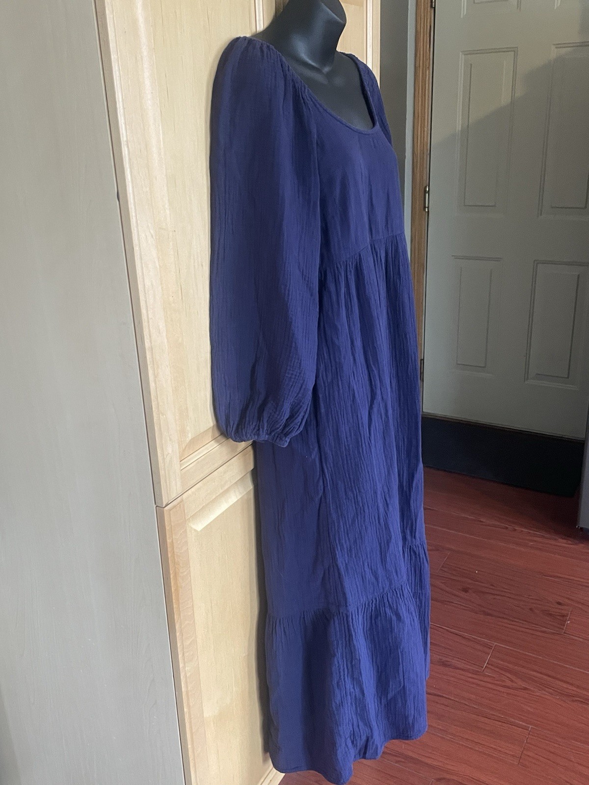 Universal Thread Puff Elbow Sleeve Gauze Navy Blue Women’s Size Medium