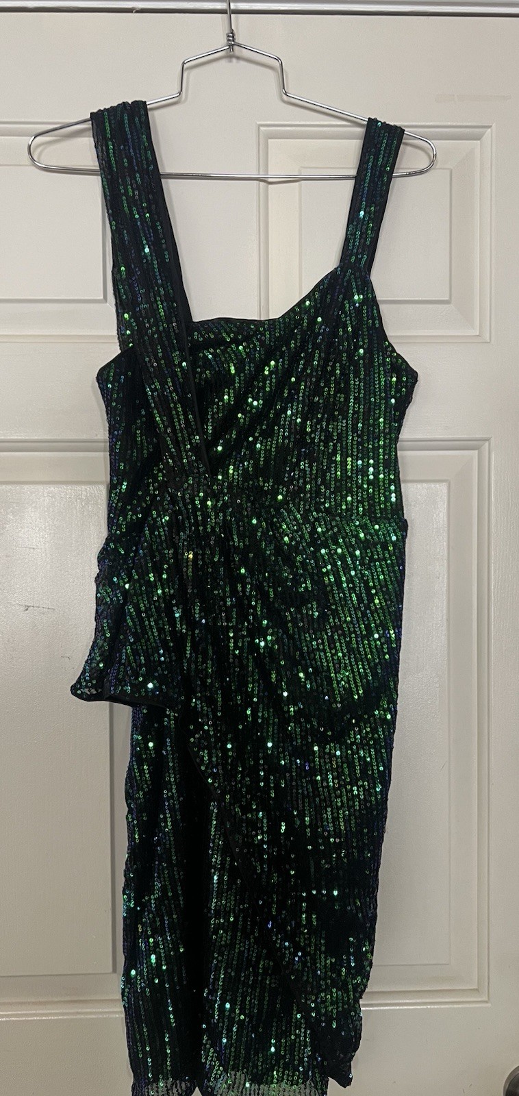 Grace Karen NWT Size M Green Sequence Cocktail Formal Dress