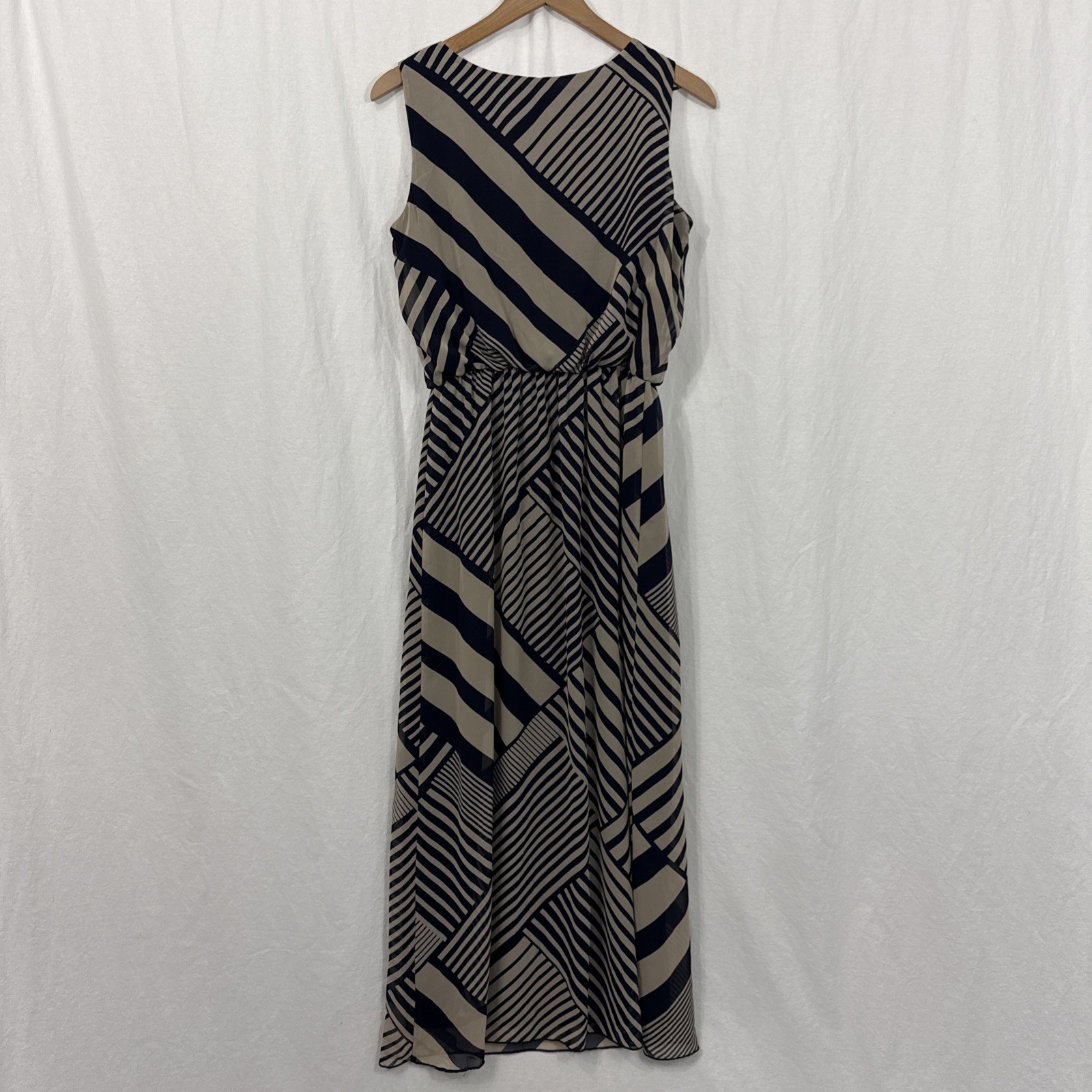 En Focus Studio Women’s Tan-Navy Blue Maxi Sleeveless Long Dress Geo Print Sz 8