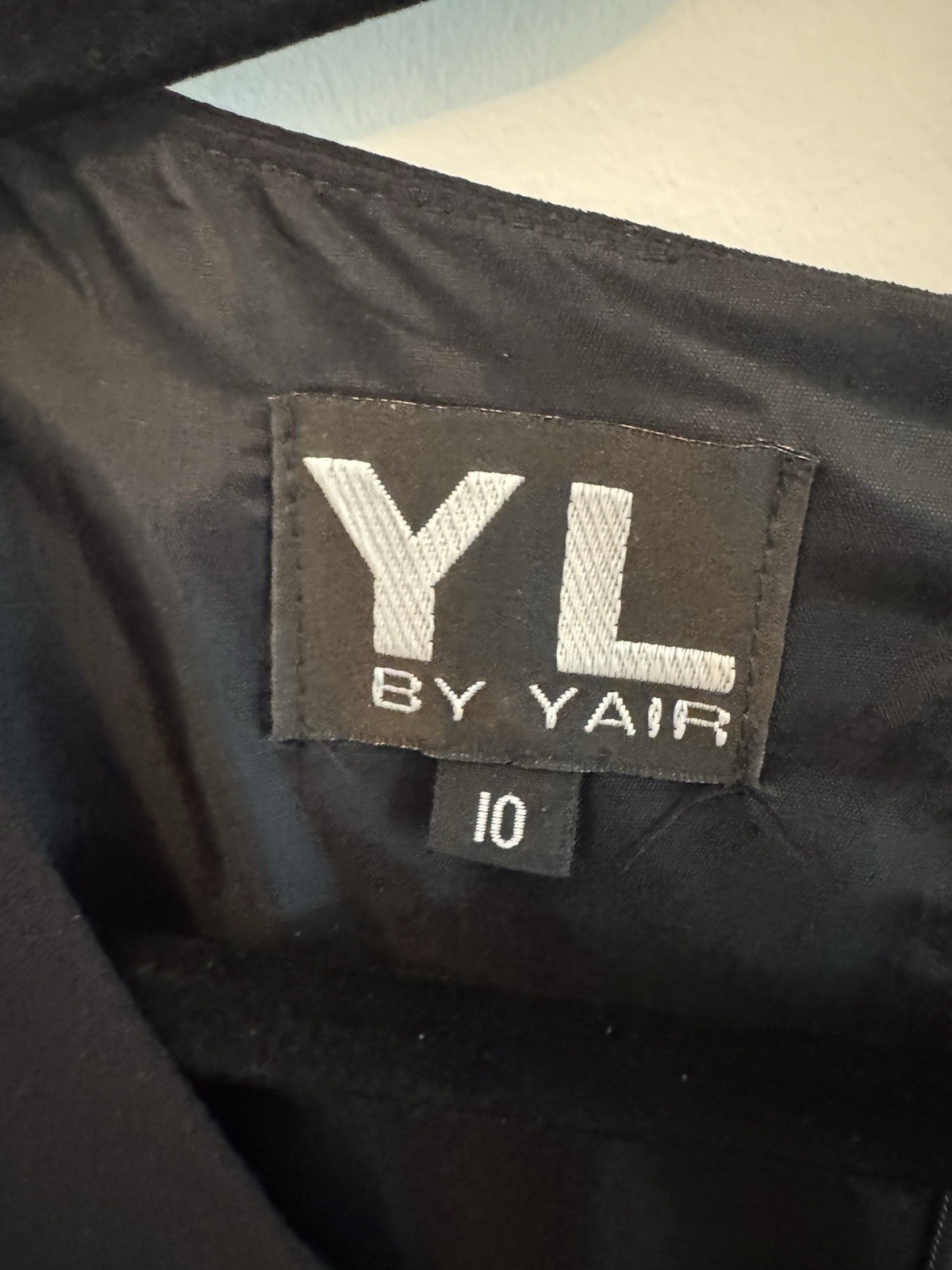YL by Yair Black Sleeveless Pleated-Bottom Midi Dress with Waist Tie