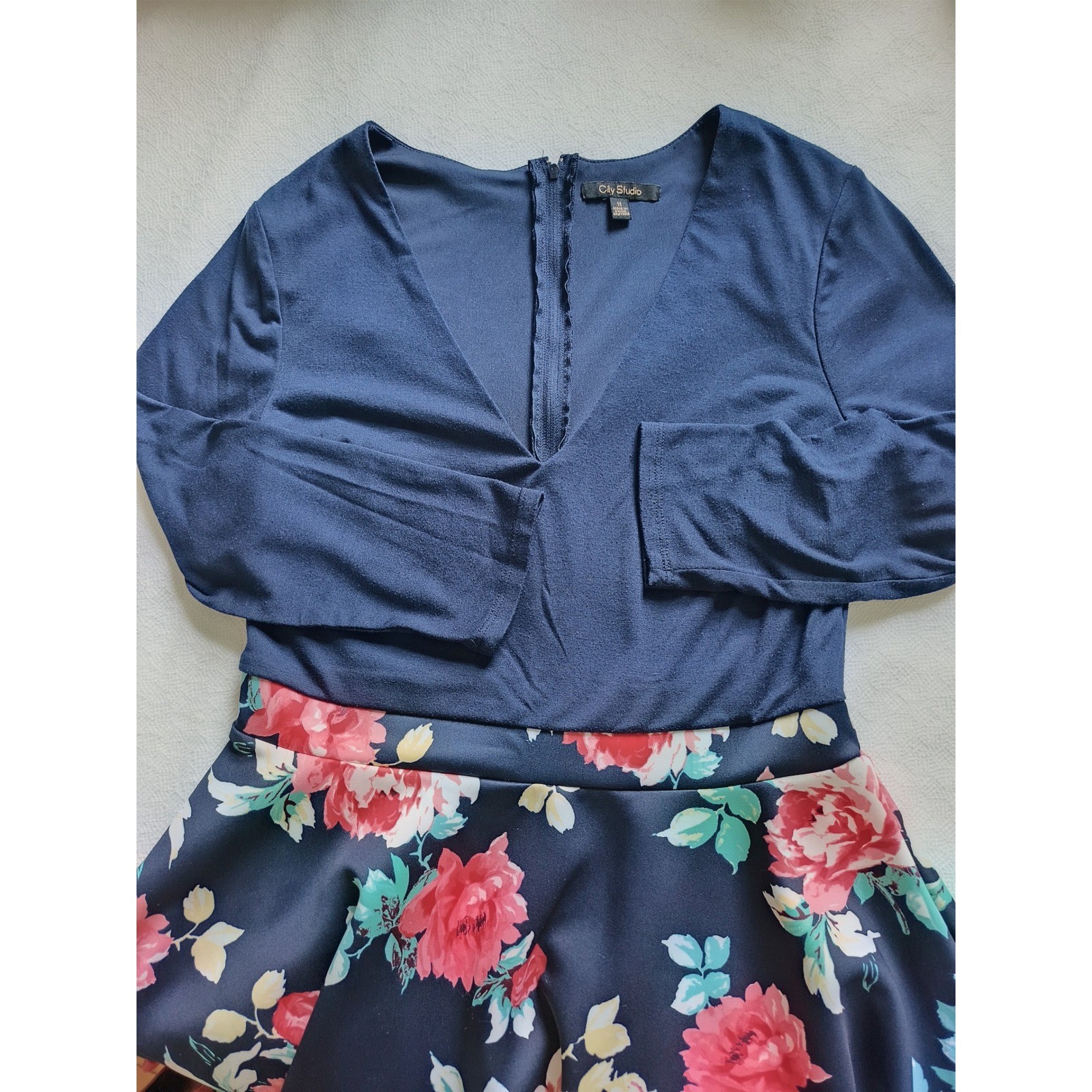 City Studio Navy Blue Floral Fit and Flare Dress V-Neck Long Sleeve Size 11