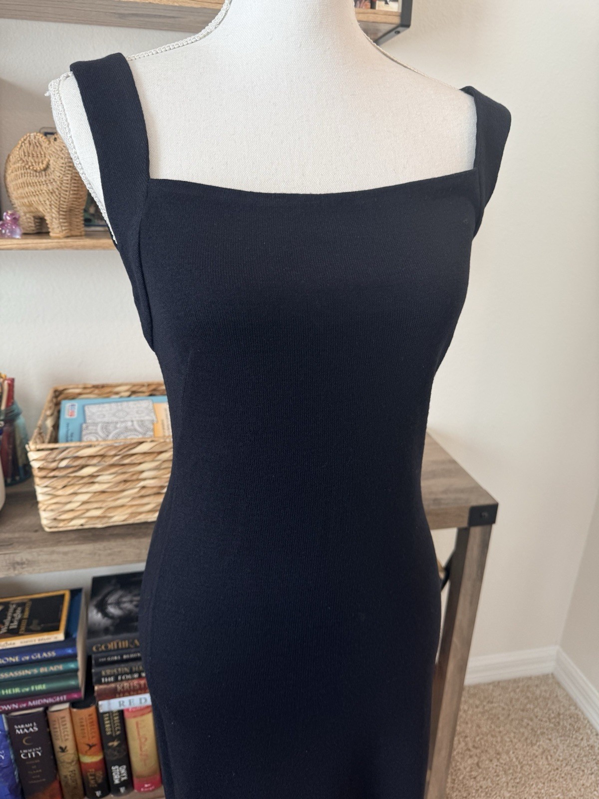 Womens St. John Collection by Marie Gray Black Sleeveless Black Dress Size 6