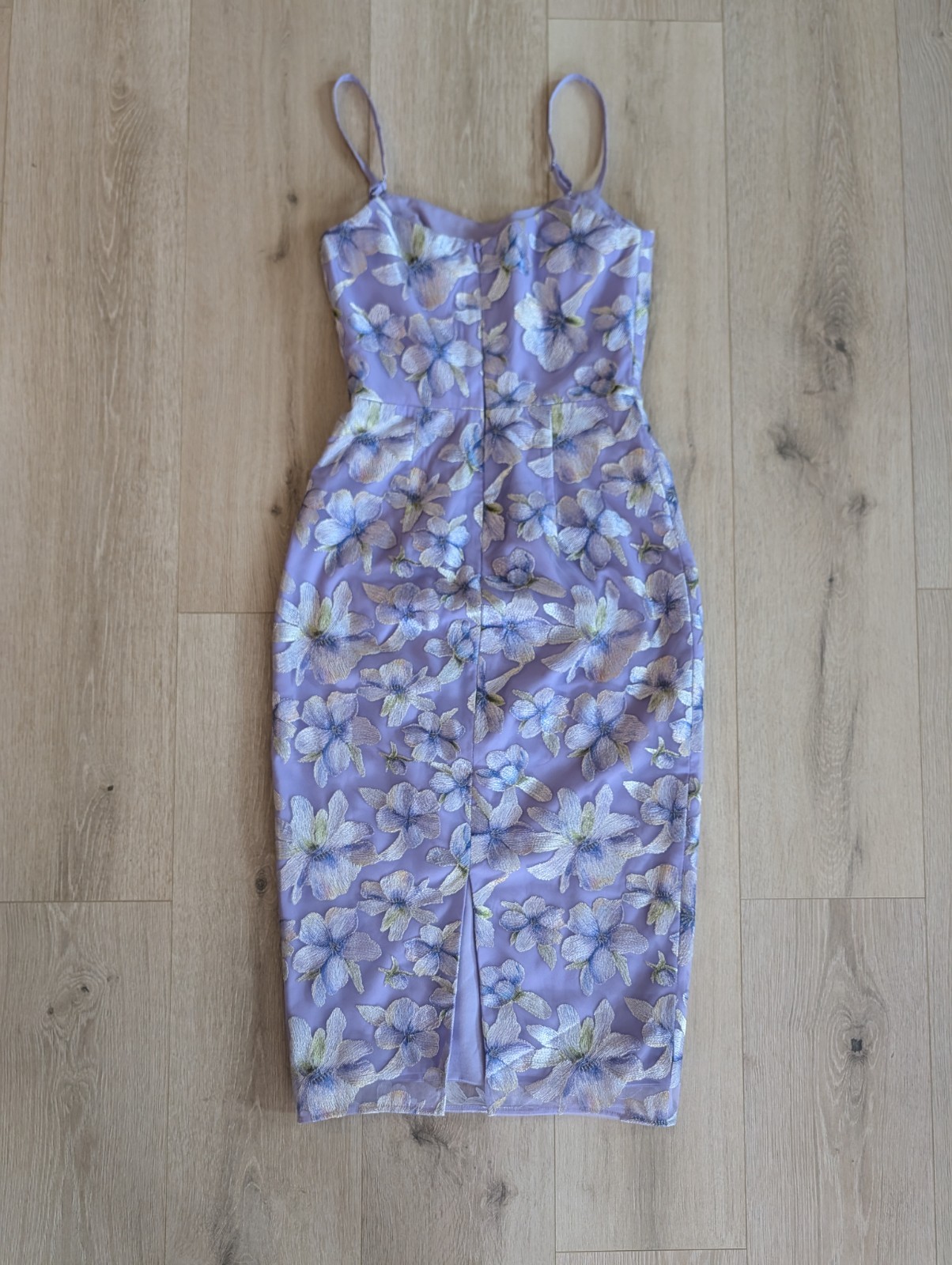 NWOT Dress the Population Blakely Lilac Floral Midi Dress XS