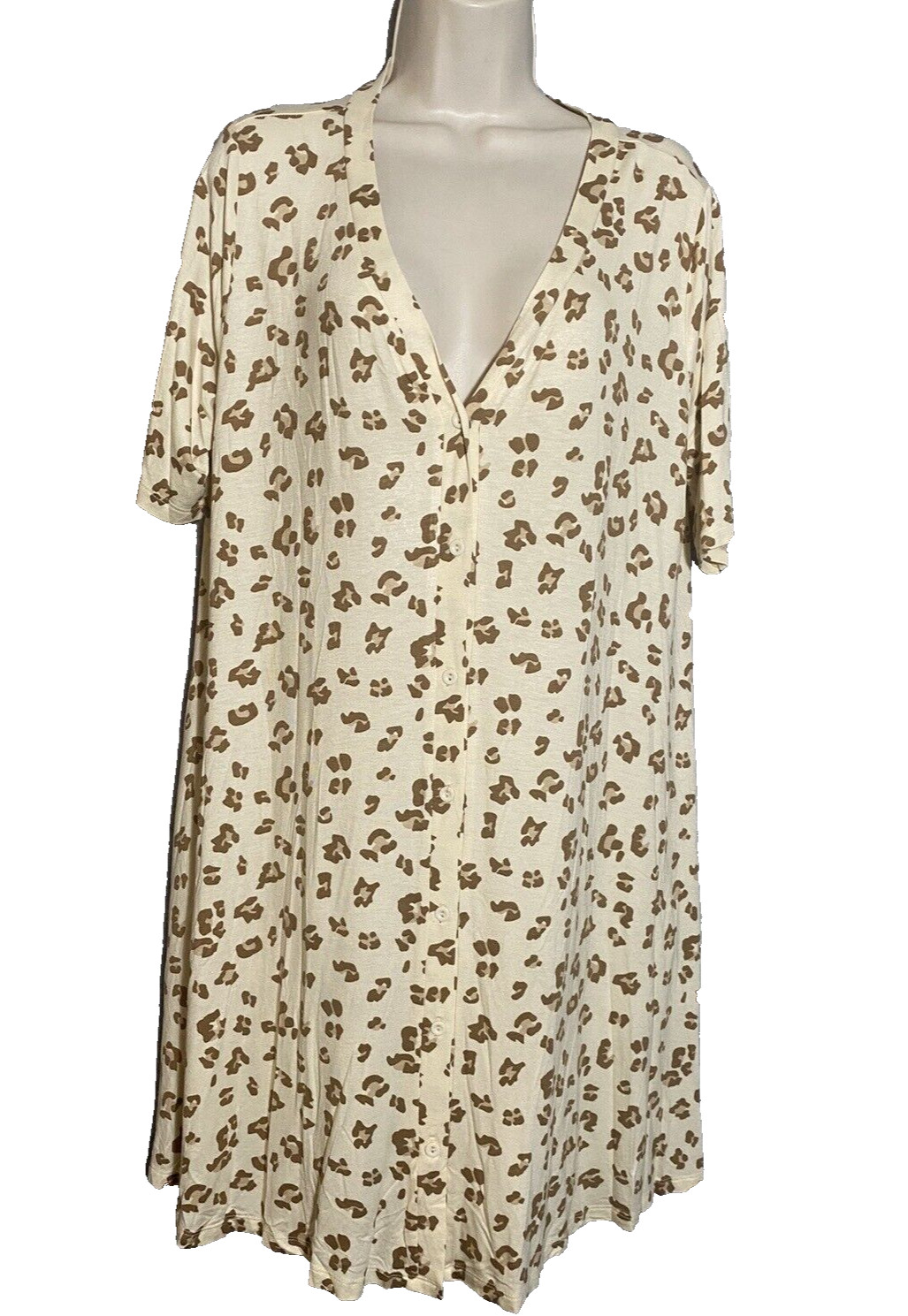 NWT Agnes & Dora Dress Extra Lg Beige Animal Print Full Button Swing SS Stretch