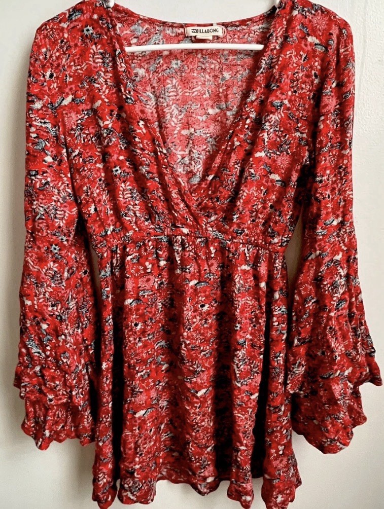 new nwt billabong night fever floral mini dress bell sleeve large boho 9 red