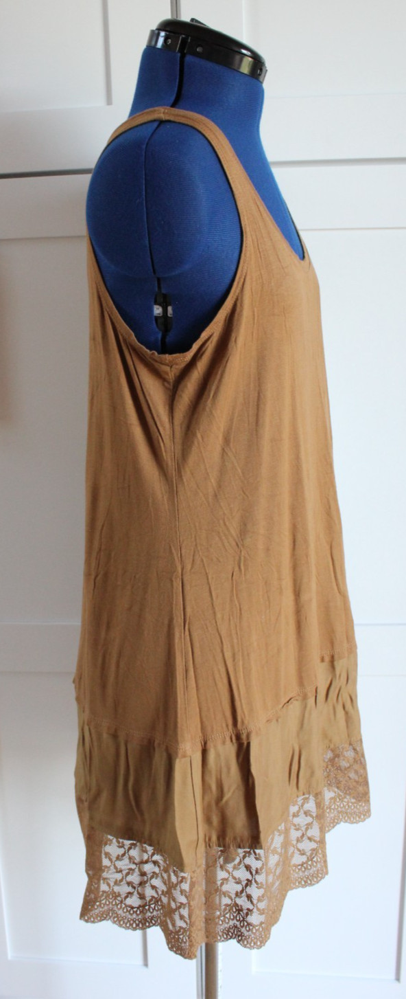 LOGO Layers by Lori Goldstein Size Medium Carmel Boho Tank Slip Dress With Lace