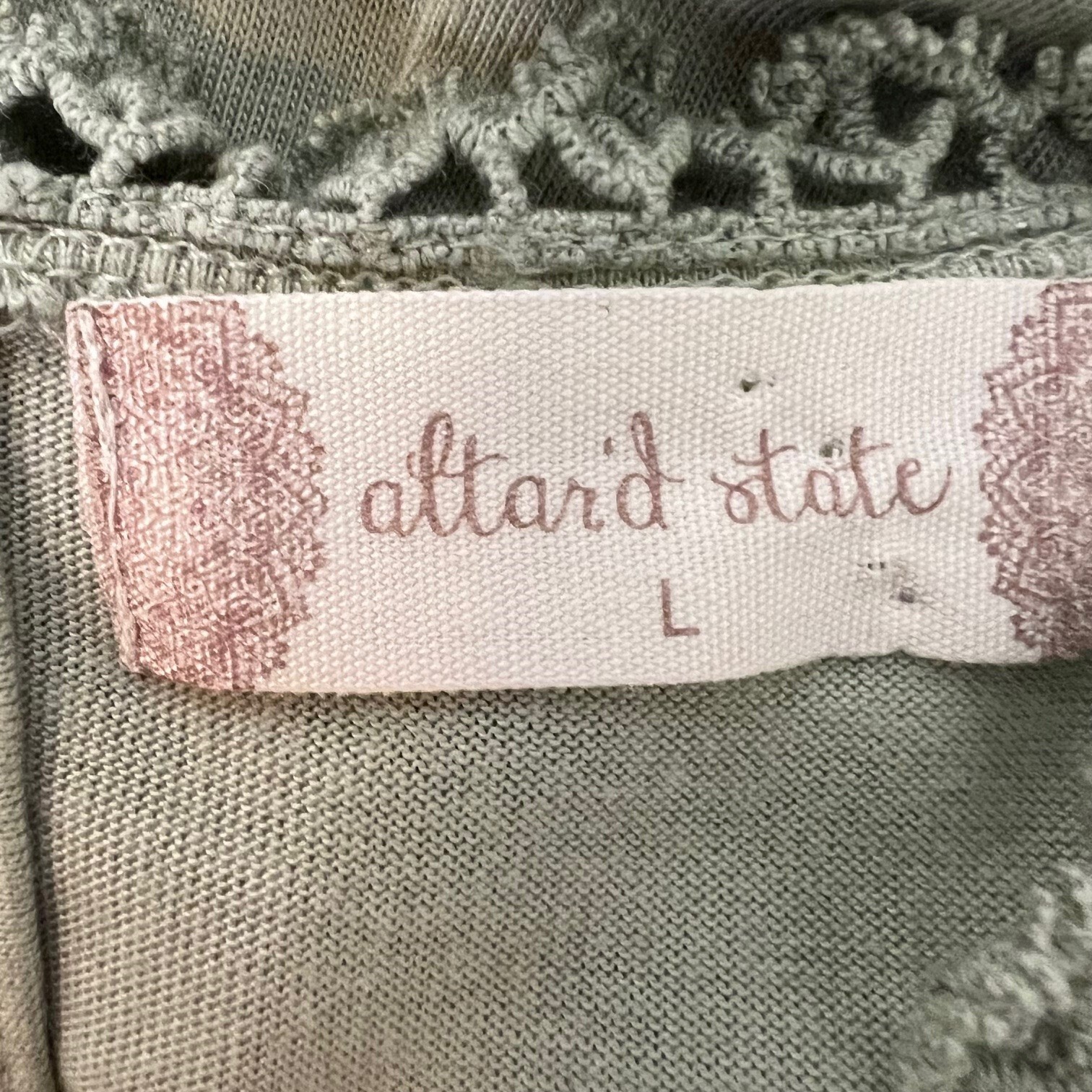 Altar’d State Womens Sleeveless Dress Large Pale Green Knit Lace Bodice & Hem