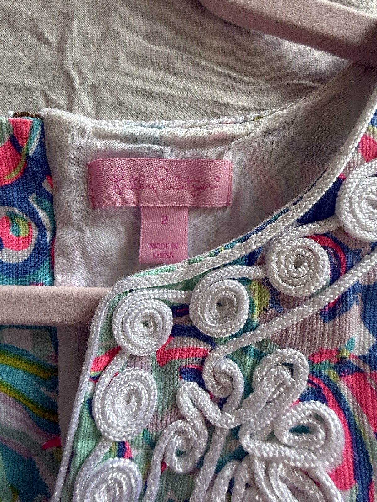 Lilly Pulitzer Gabby Shift Dress 2 Guilty Pleasure White Soutache EUC