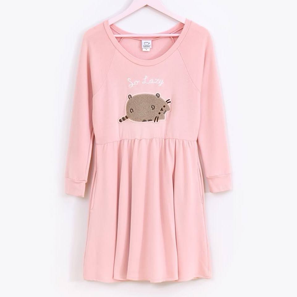 Limited edition rare exclusive Pusheen So Lazy Sweater Dress size small