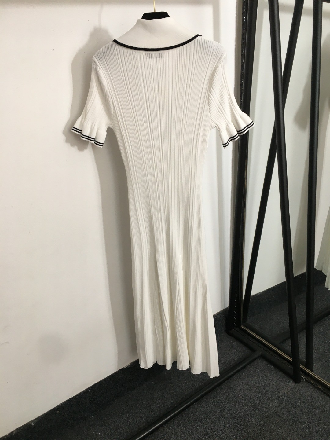 Sandr* French Elegant Temperament Lapel Horn Short Sleeve Knit Dress Long Skirt