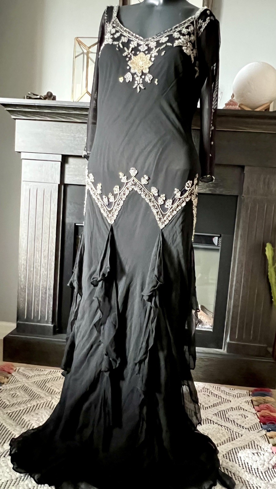 Vintage Y2K Xscape by Joanna Chen Old Hollywood Style Black Silk Beaded Dress 12