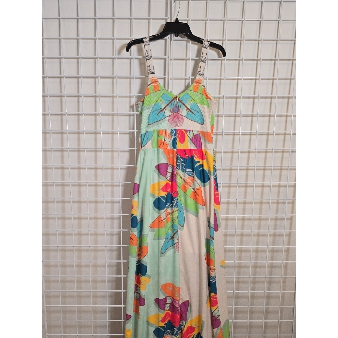 Tropical Colorful Leaf Pattern Yumarimel Brazilian Maxi Dress Size Medium NWT