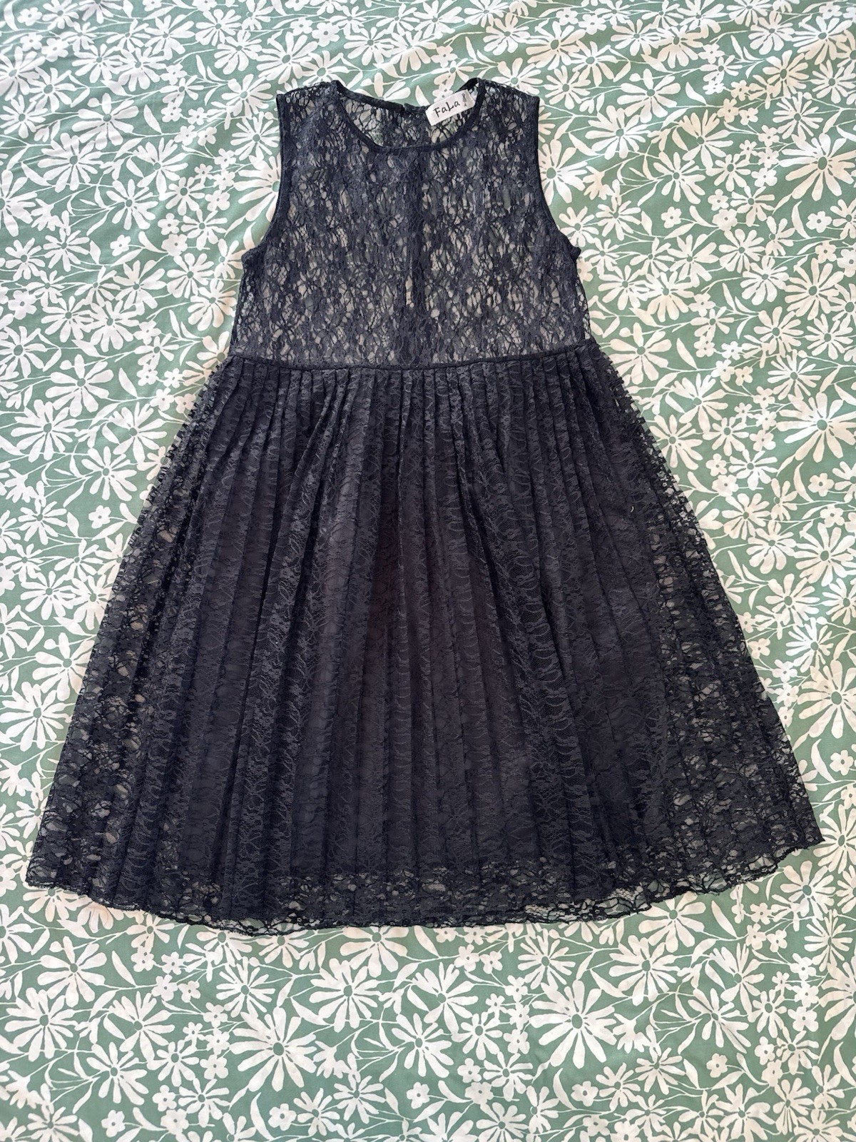 FaLa Black Lace Sleeveless Pleated Midi Dress Round Neck Floral A-Line Size S