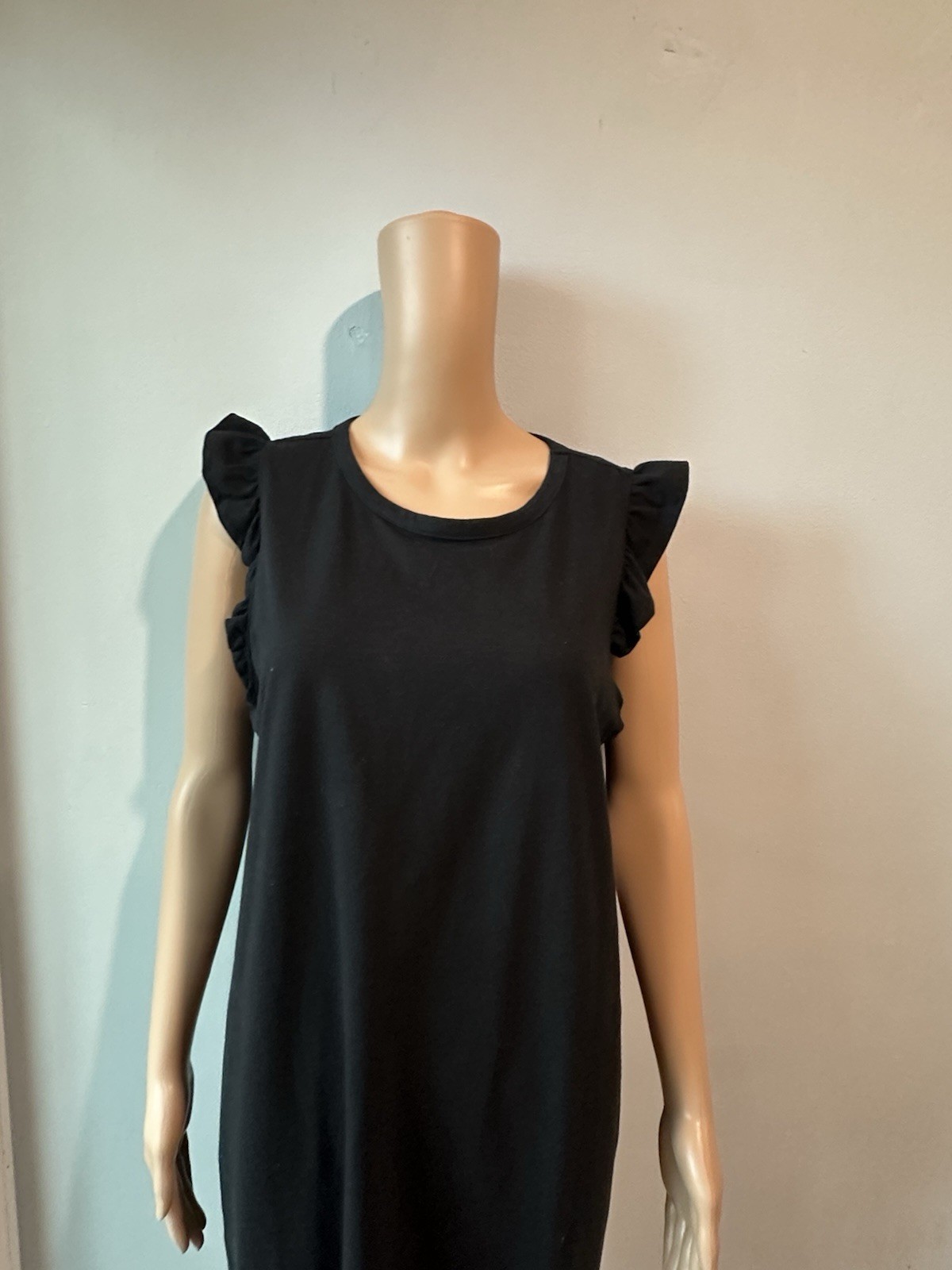 Sonoma Goods For Life black knit shift dress ruffle flutter sleeve Size L