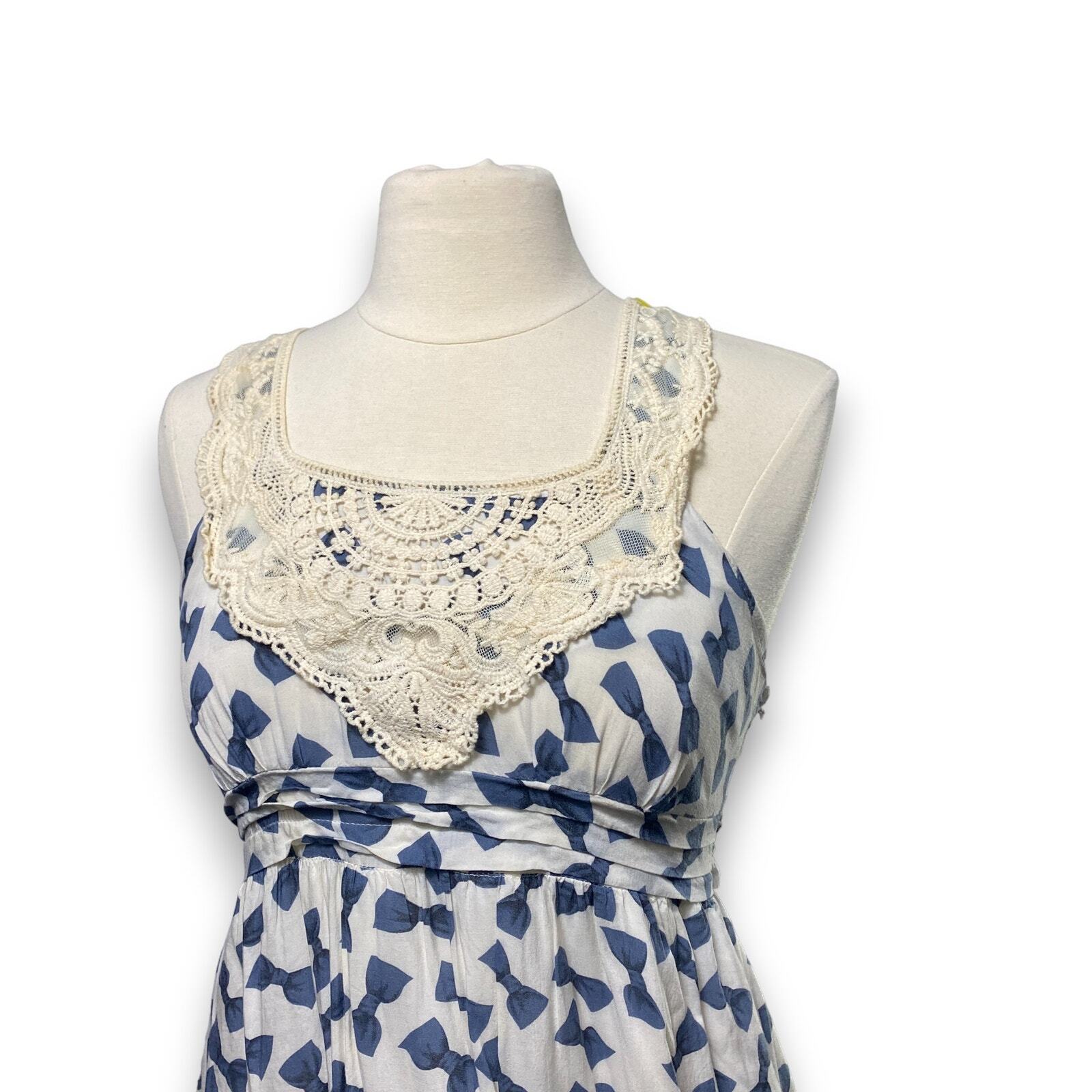Forever 21 Tie-Back Bow Print Mini Dress