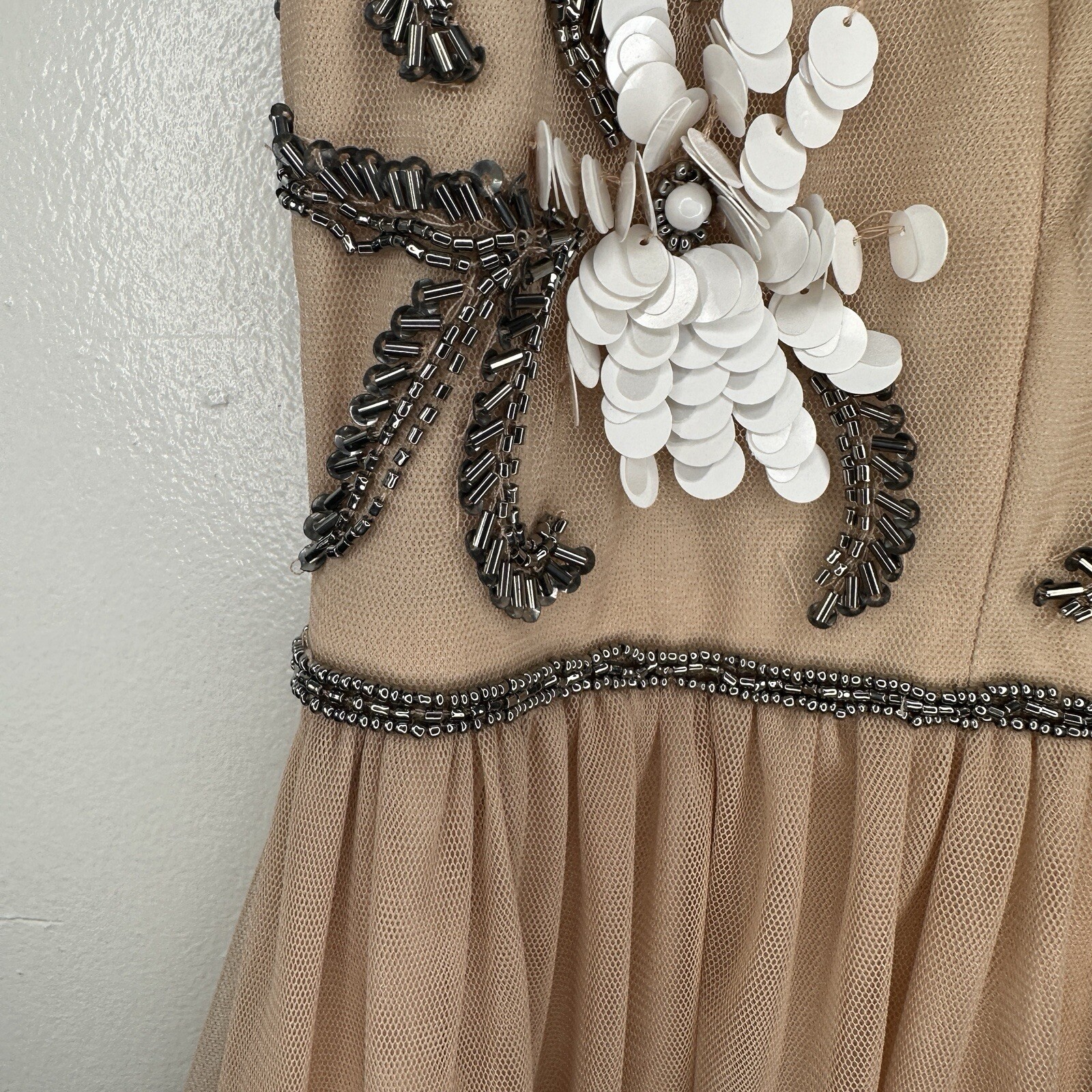 Gianni Bini Elise Beaded Sequin Midi Cocktail Dress Size 2 CHAMPAGNE Stunning