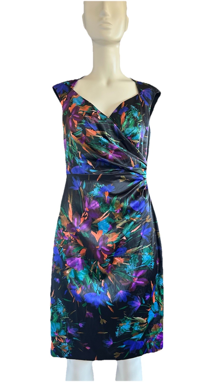 EUC Dillard’s Brand London Style Nights Women’s Size 8 Dress Casual Semi Formal