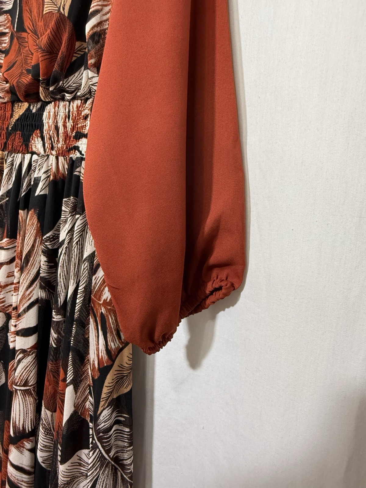 Kate & Lily 12 Black Rust Orange Long Sleeve Smocked Waist V-Neck Maxi Dress EUC