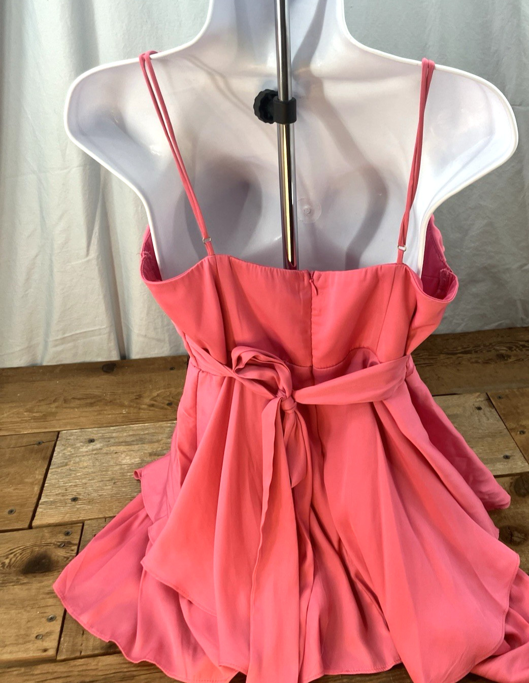 Saints & Secrets Hot Pink Spaghetti Strap Skort/Dress/Romper – Size L