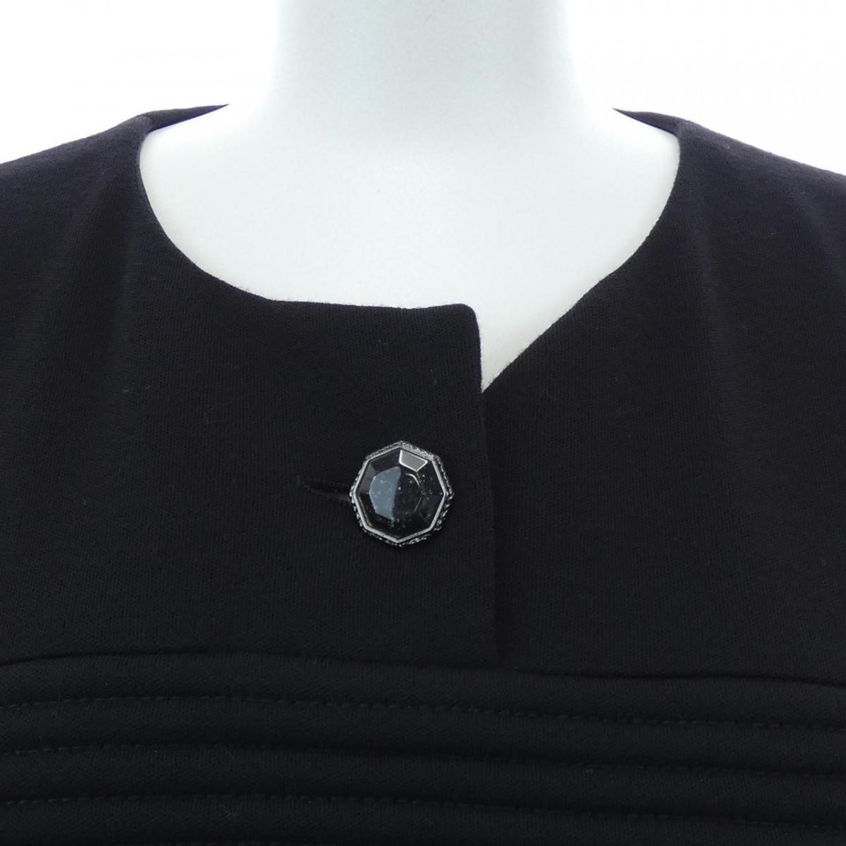 Chanel Dress Black Size 38 Underarm 18.5in, Length 35in