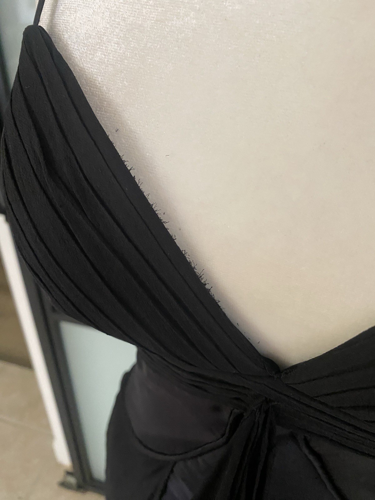 Gorgeous Black 100% Silk Cache Silk Dress/Gown Size 2 90s Corset Style Vintage