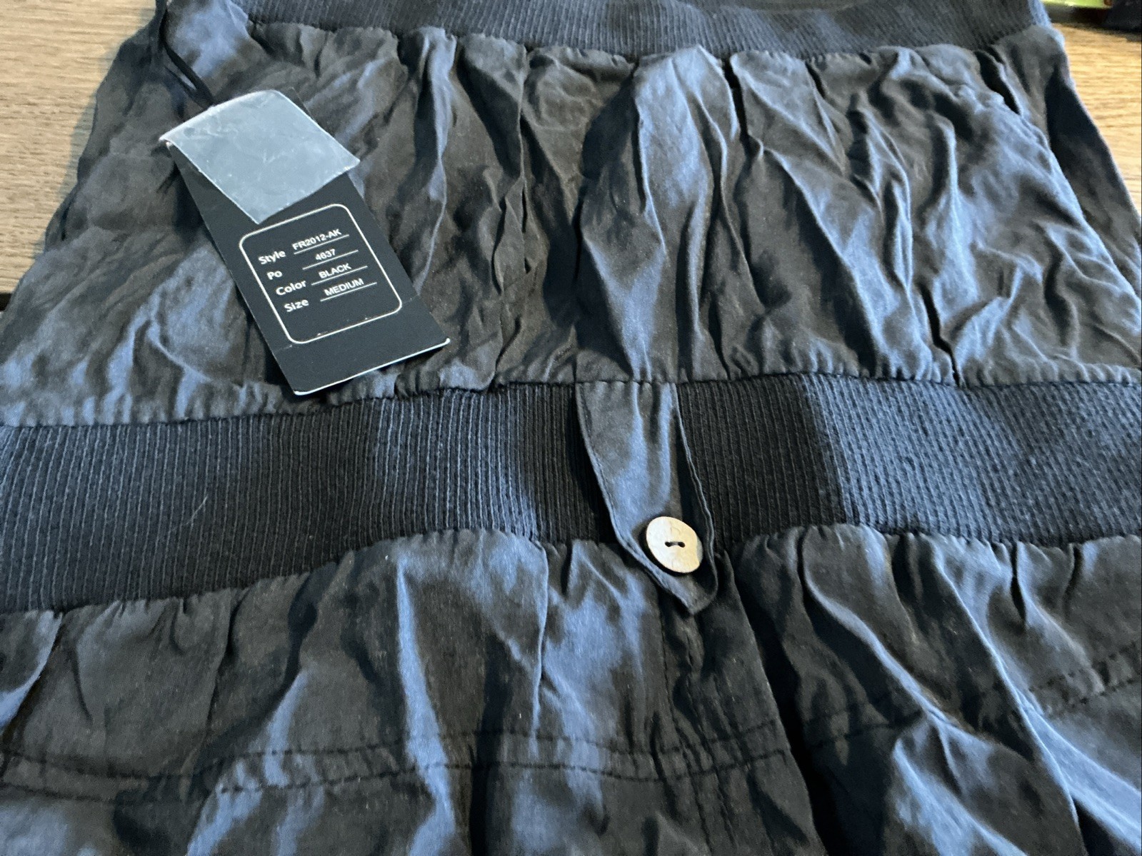 ALI & KRIS Linen Romper Size Medium Black – NWT