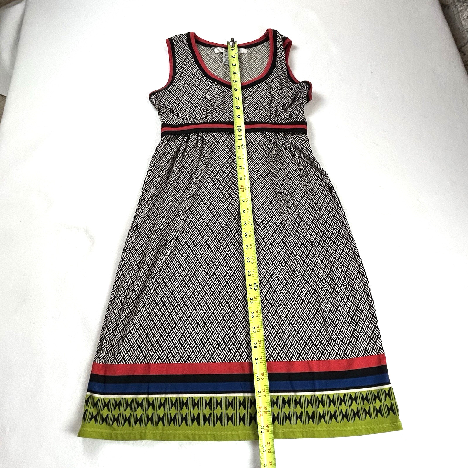 Max Studio Women’s Black & White Geometric Shift Dress w/Red Blue Green Stripe S
