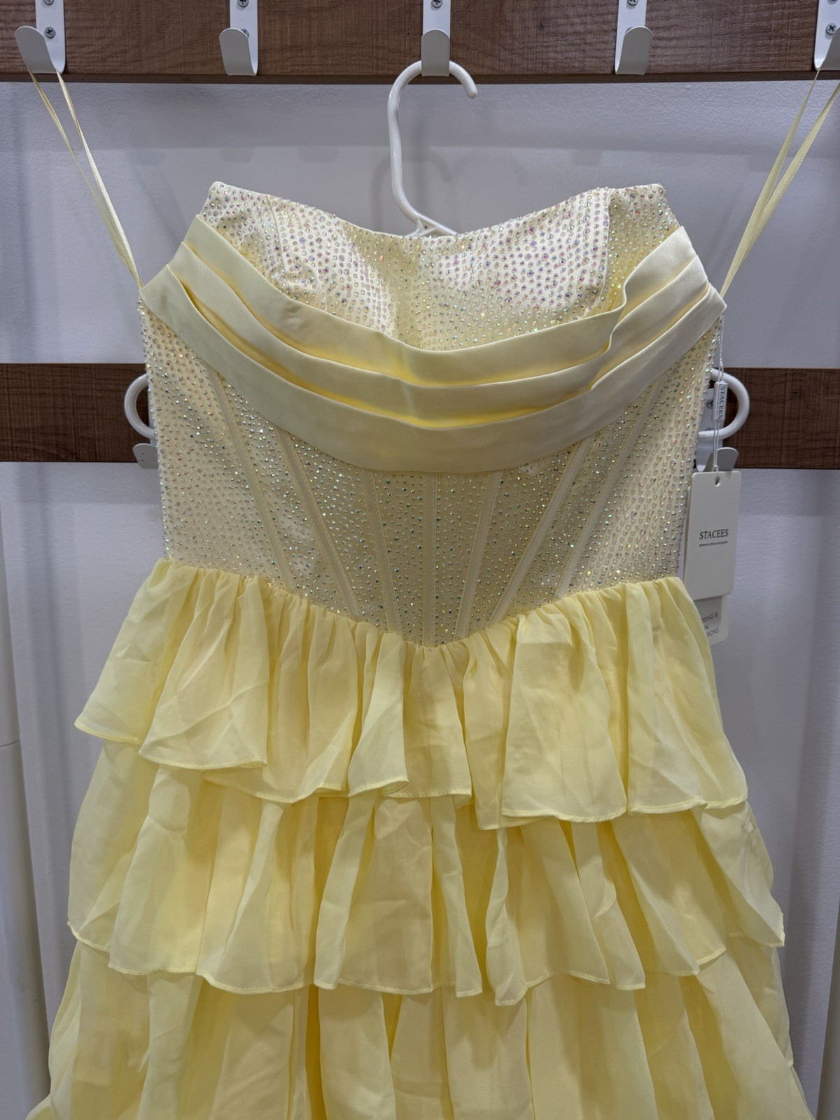 Stacees Yellow Strapless Ruffle Sequin Chiffon Long Gown Corset Lined US 0