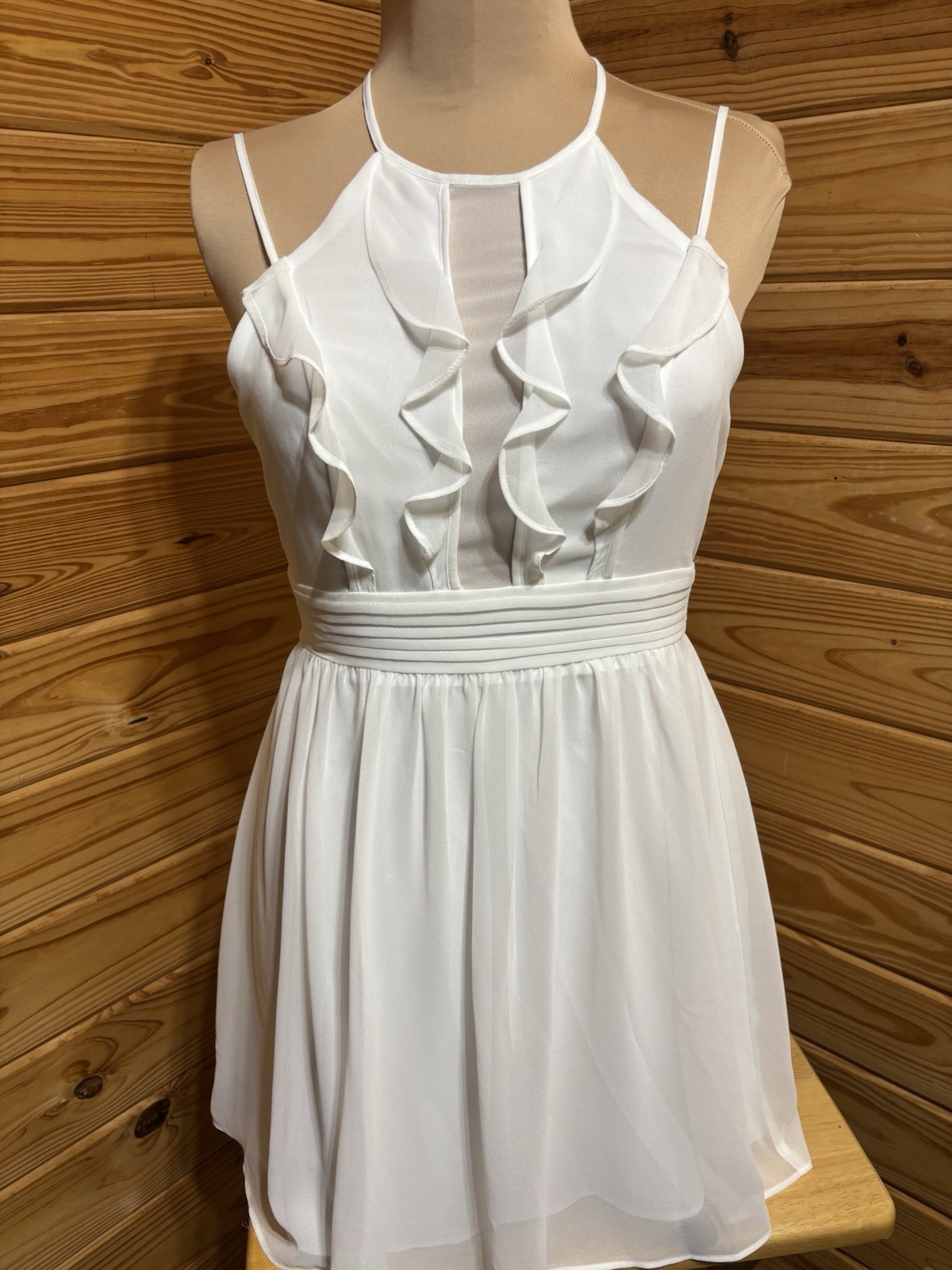 BCBGeneration Women’s Chiffon Cocktail Dress Optic Lined White Size 8 NWT