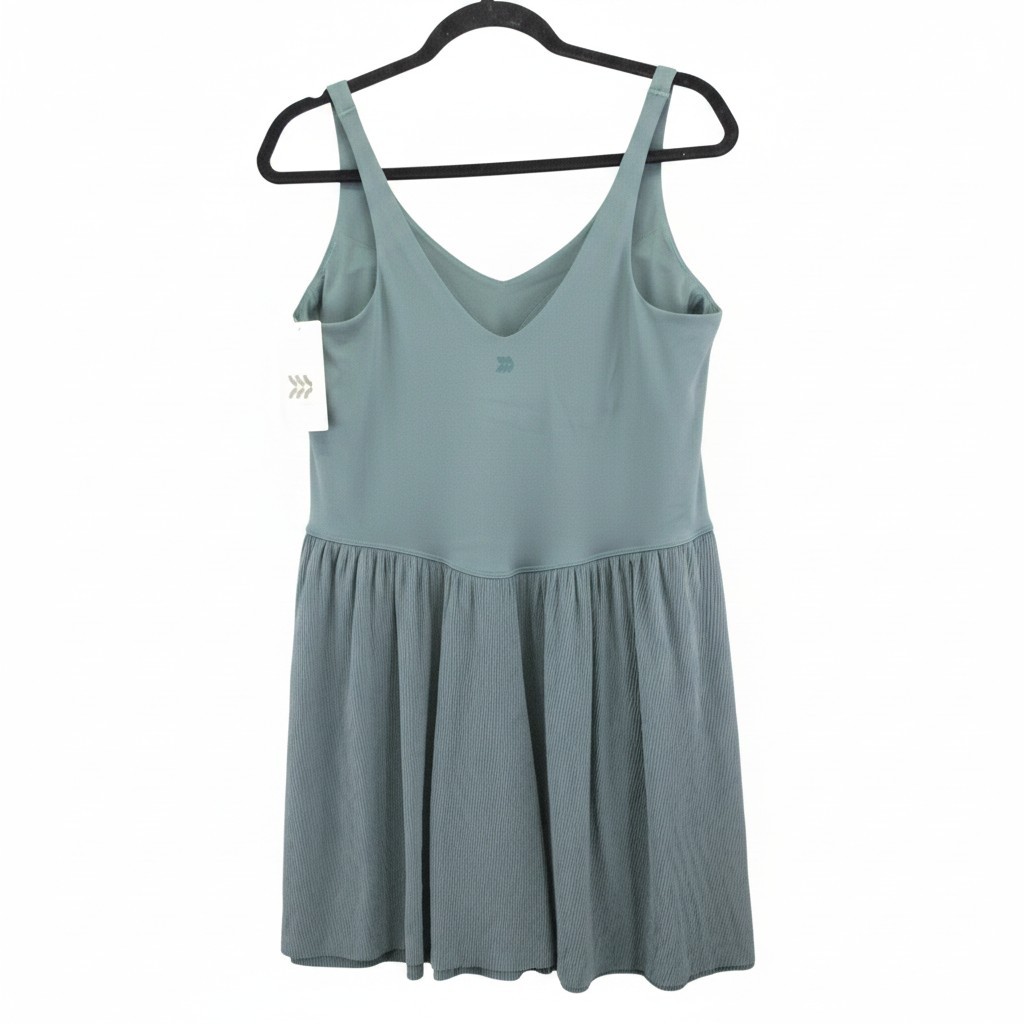 All In Motion Women’s Active Dress Size L Dark Green Moisture Wicking NWT #5665