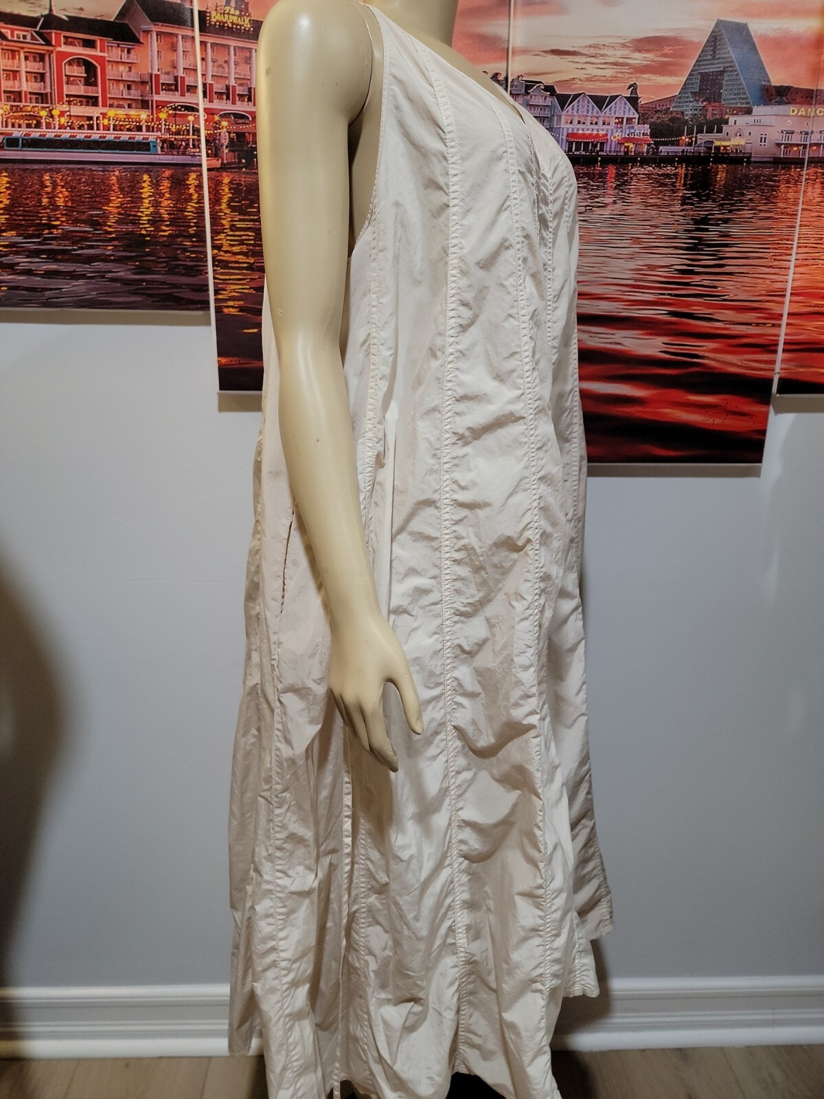 Athleta Canopy Parachute OVERSIZED Nylon Swing Dress Size S Beige Lightweight #X